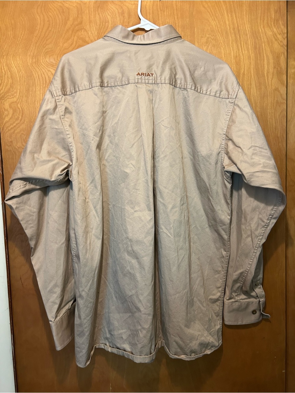 Ariat Men's Light Beige Button-Down Work Shirt - Picture 7 of 8